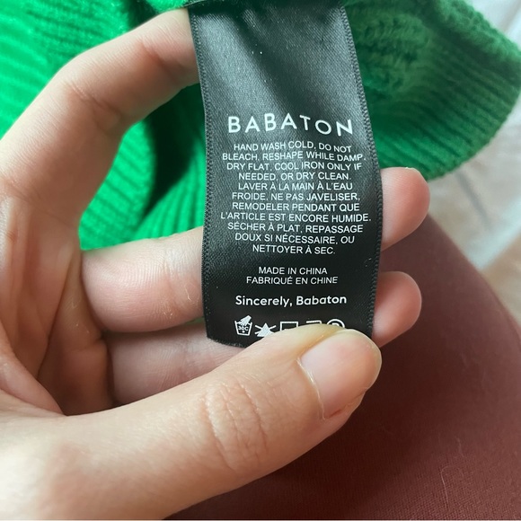 Aritzia Babaton 100% Merino Wool Roger Sweater in Forest Green Size XXS - Picture 4 of 7